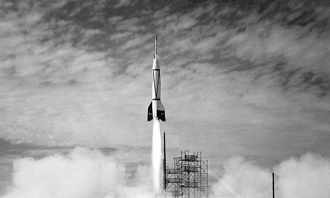 Die V-2 Rakete und der Beginn des Wettlaufs ins All