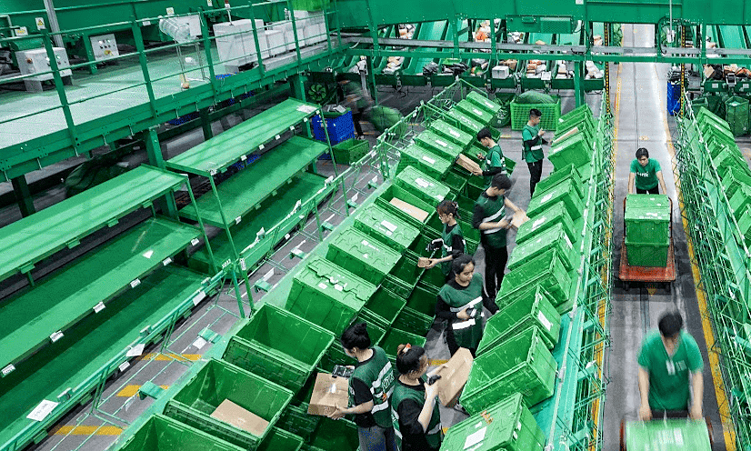 Von kleinen Distributoren zu vietnamesischen „Phù-Đổng“ im Einzelhandel